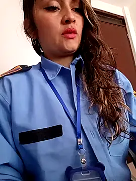 nata-a77 (Ask my age) - Squirt in front of a stranger 🥵💦