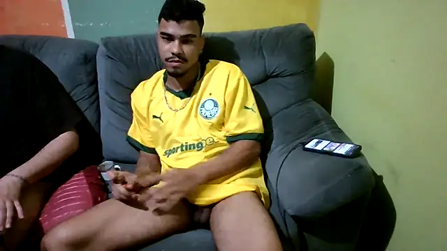 joao_brl (G young) - Gozar de pé perto da Cam