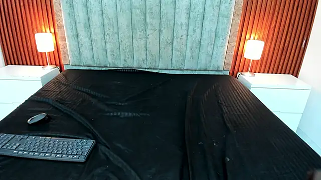 ivyy_fox_ (F young) - Suck your dilldo slow 👄