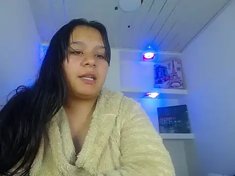 charis_21 (F young) - chow titis