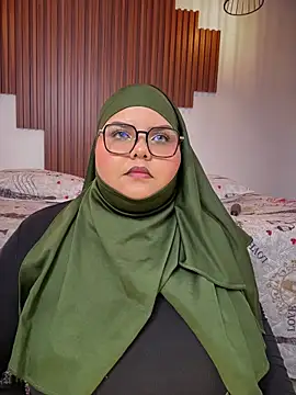 _shara_handal_ (F young) - TOY NORA AND OIL IN TITS