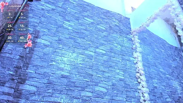 valery__star (F young) - Oil in my titts😋😋😋❤