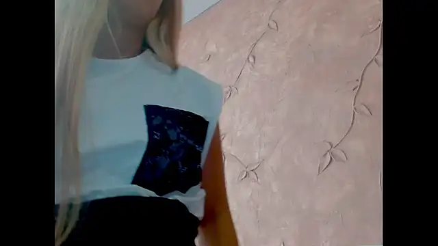 miabonnett_ - Miabonnett_'s free webcam - UK Sex Cams