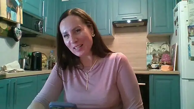 alicainwonderland - ALICAINWONDERLAND's free webcam - UK Sex Cams