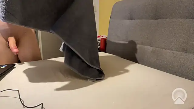 bigdick19cm90 (Ask my age) - cumshot