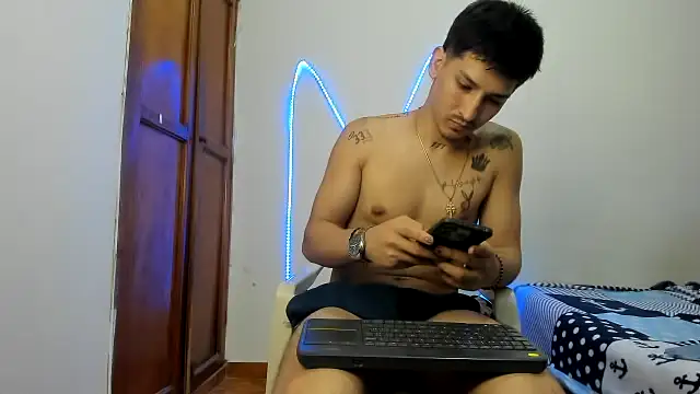 mastersex420 (M young) - spit straight into your mouth swallow it