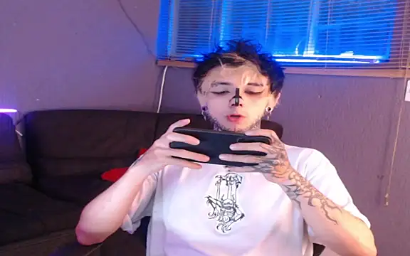 andy_bapho (M twink) - show feet