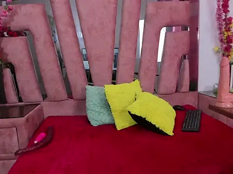 cloemaels (F young) - get naked+anal