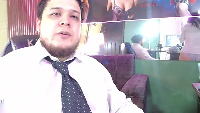 danna_thiago1 (G young) - 👉Finger Slide Outside