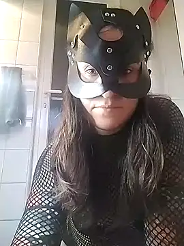 brakai2020 (F milf) - Dildo on pussy with cum