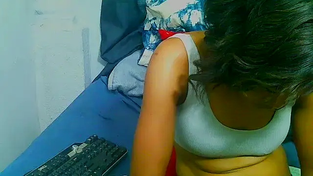 freaky_naughty (F milf) - DEEP ANAL AND NASTY C2C FARTS!!!!