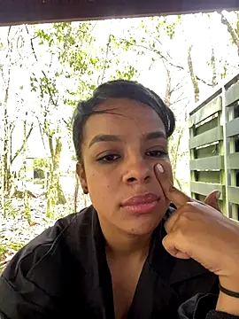 trianawhite (F young) - Pussy spanks ♥️