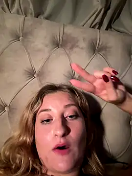 mileysummer (F young) - 20 Ass slaps naked Ass 🩵