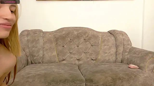 whitesun_01 (Ask my age) - SHOW TITS <3