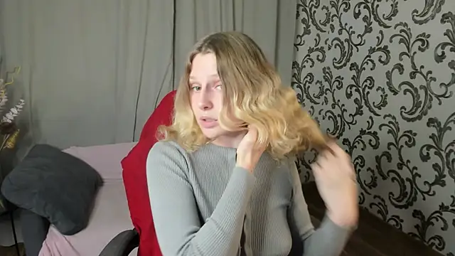 _velvet_peach_ (F young) - Topless