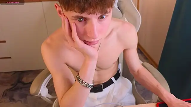 crisp1n (M young) - Cum Show