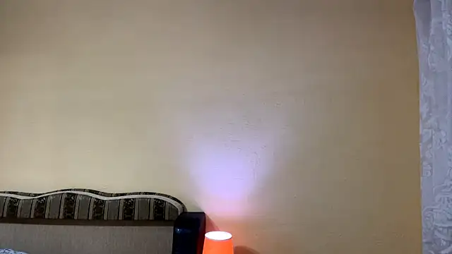 mandybryson (F young) - Pour water on my top