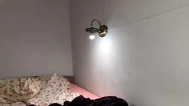 fruityxo (F teen) - Rubbing my Kitty + Moans ^^