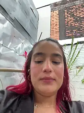 ari_bakker (F young) - naked bath in oil