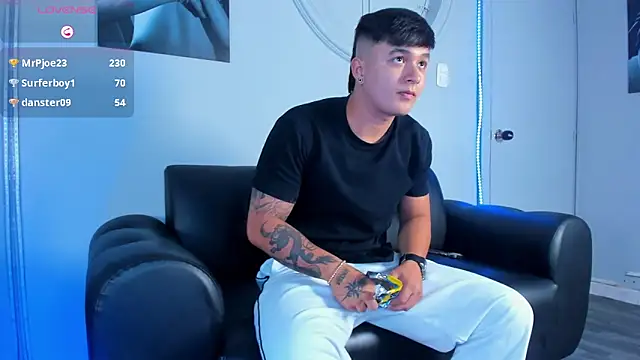 cristopher_strong (M young) - BIG CUMMM