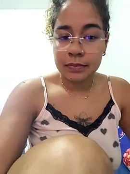 vitoriafernandes (F young) - 🍊@Vivifernandes69🍊❤️ME FAVORITA❤️