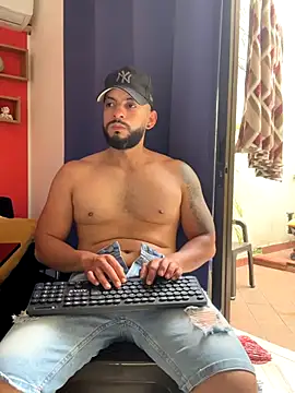 mike_savage3 (M young) - Put me oil and start pose worship