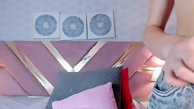 chloelaurentt (F teen) - pony tail