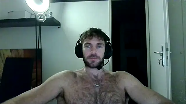 alpha-hunk webcam