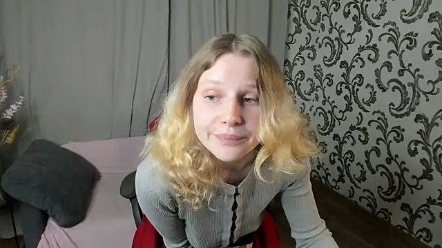 _Velvet_peach_ webcam