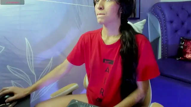 arianasweet20 webcam