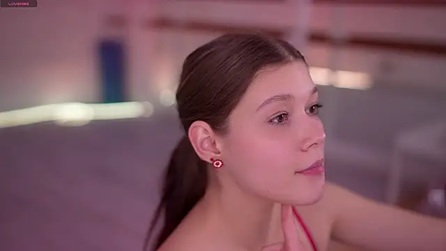 kelly_ember (F young) - make me horny