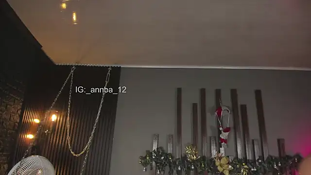 annie_barozzi (F young) - ANAL WITH TORSO?