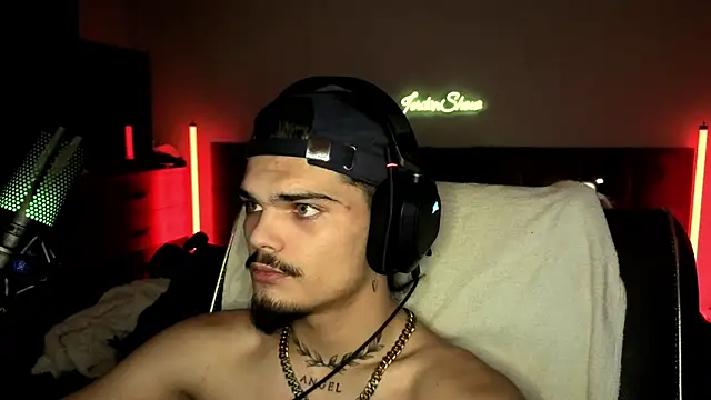 JordanShow webcam