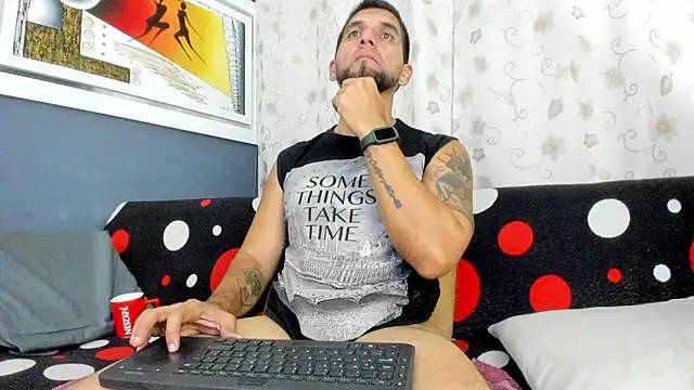 juleslakes - JULESLAKES's free webcam