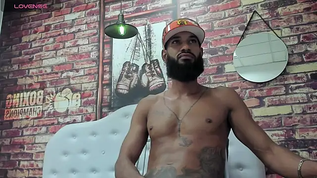 damian_shakur - Damian_Shakur's free webcam