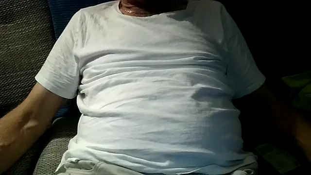 velikifant7 (Ask my age) - 100