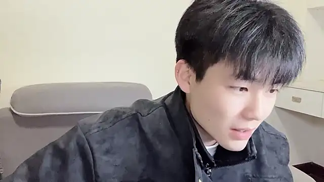 xiaoyang5200 (M young) - 今天门票60TK每天只开一场票，表演內容 撸管裸体 展示菊花,可以指挥主播