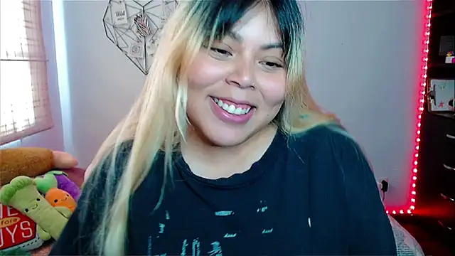 elliemoonx - EllieMoonX's free webcam