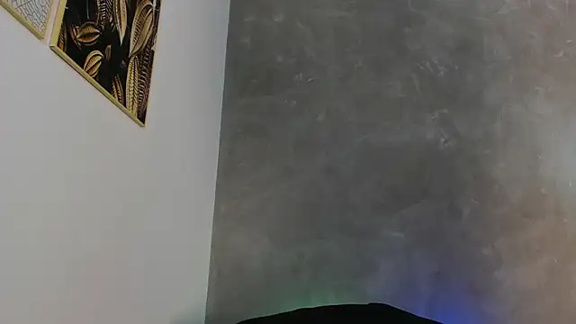 dylan_cross_ (M young) - Show Monster Dick