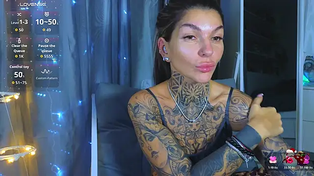 tattooedBabyy webcam