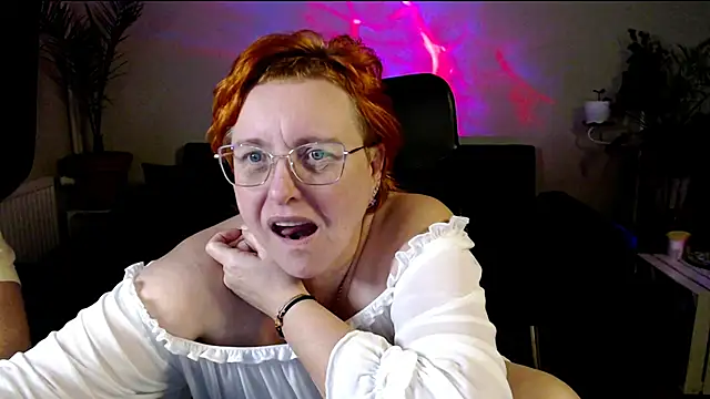 JoannaAndNeighbour webcam