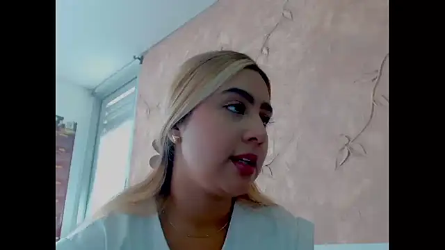 Miabonnett_ webcam