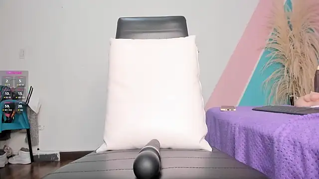 kylie_wilsson (F young) - squirts face hot