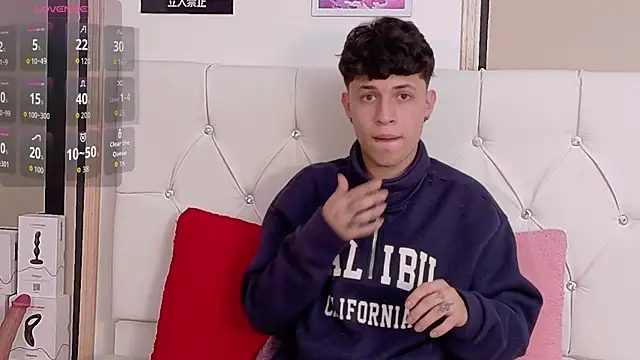 axel__evans (M twink) - MAKE ME CUM FOR U