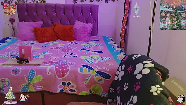 estrella__sex (F young) - 🍑I get on all fours without thongs👙