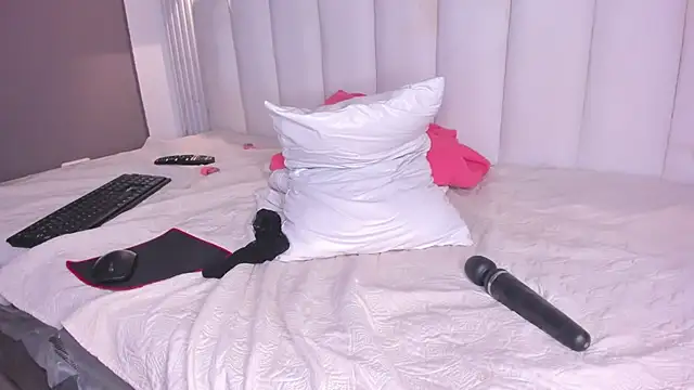 nicky__21 (F young) - make me wet🔥