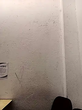 leilanixxx (T teen) - spanking x 5