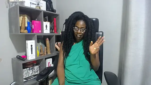 shaniko89 (F milf) - anal fuck,squirt slut