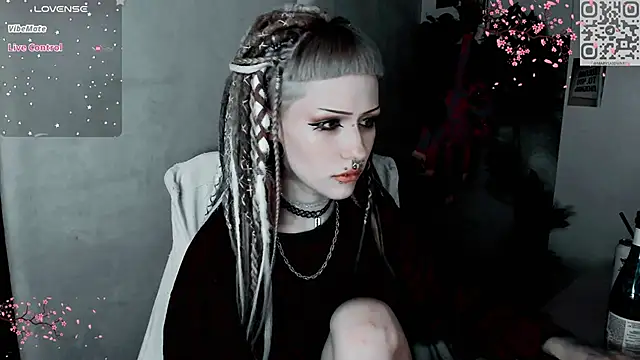 say_mary (F young) - boobies