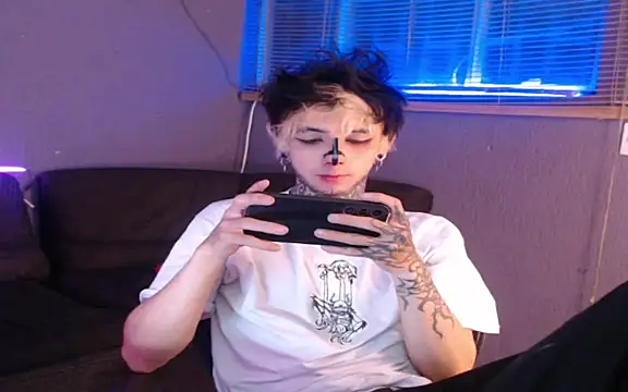 andy_bapho (M twink) - show armpits